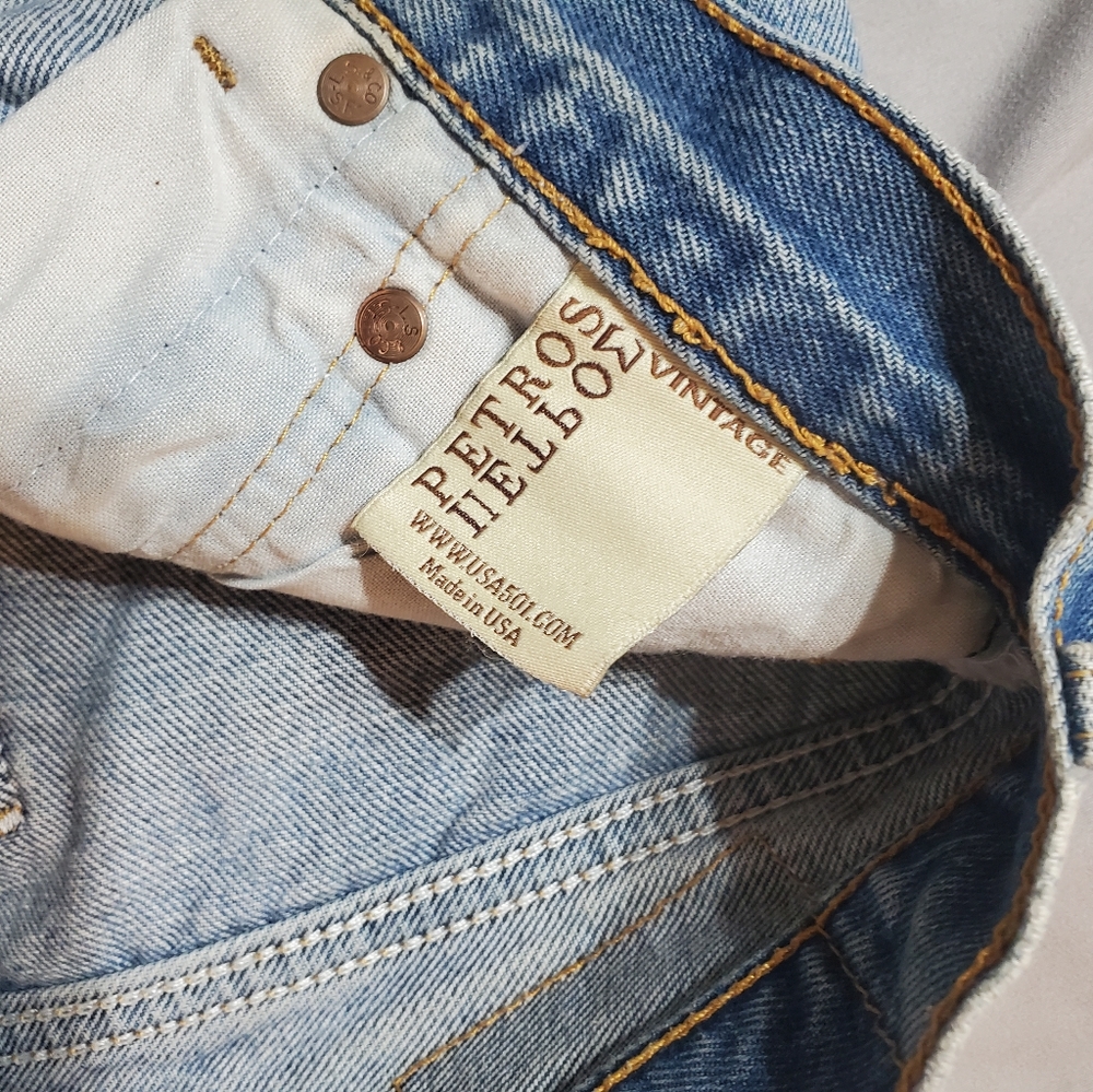 Petros Vintage Levi's distressed 501xx cut off denim - Picture 3 of 11